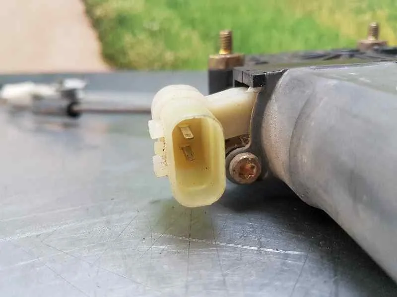 Elevalunas Delantero Derecho para Hyundai Accent (Mc)