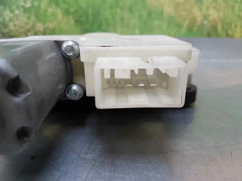 Elevalunas Trasero Derecho para Seat Toledo (Kg3)