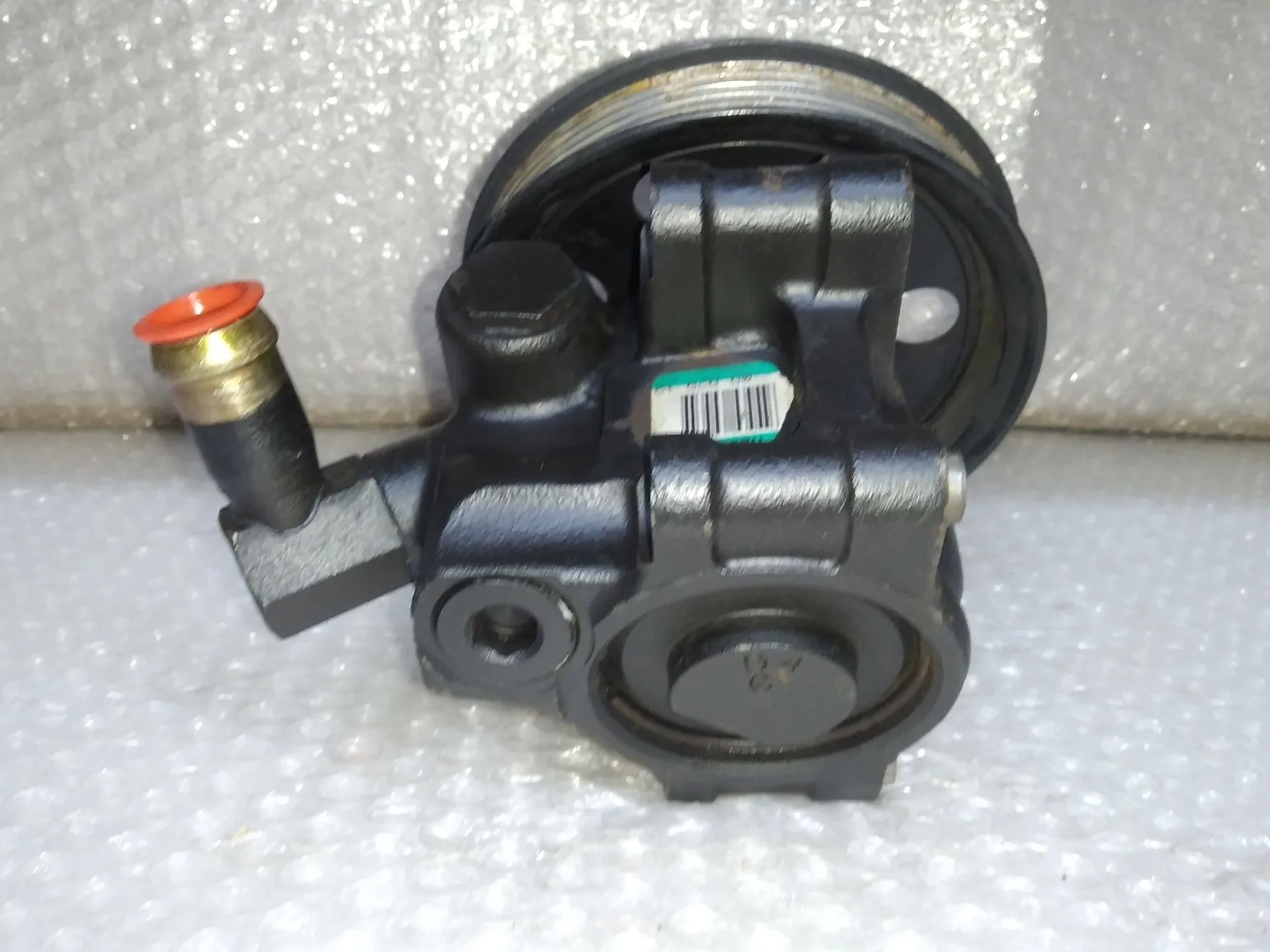 Bomba Direccion para Ford Focus Berlina (Cak)