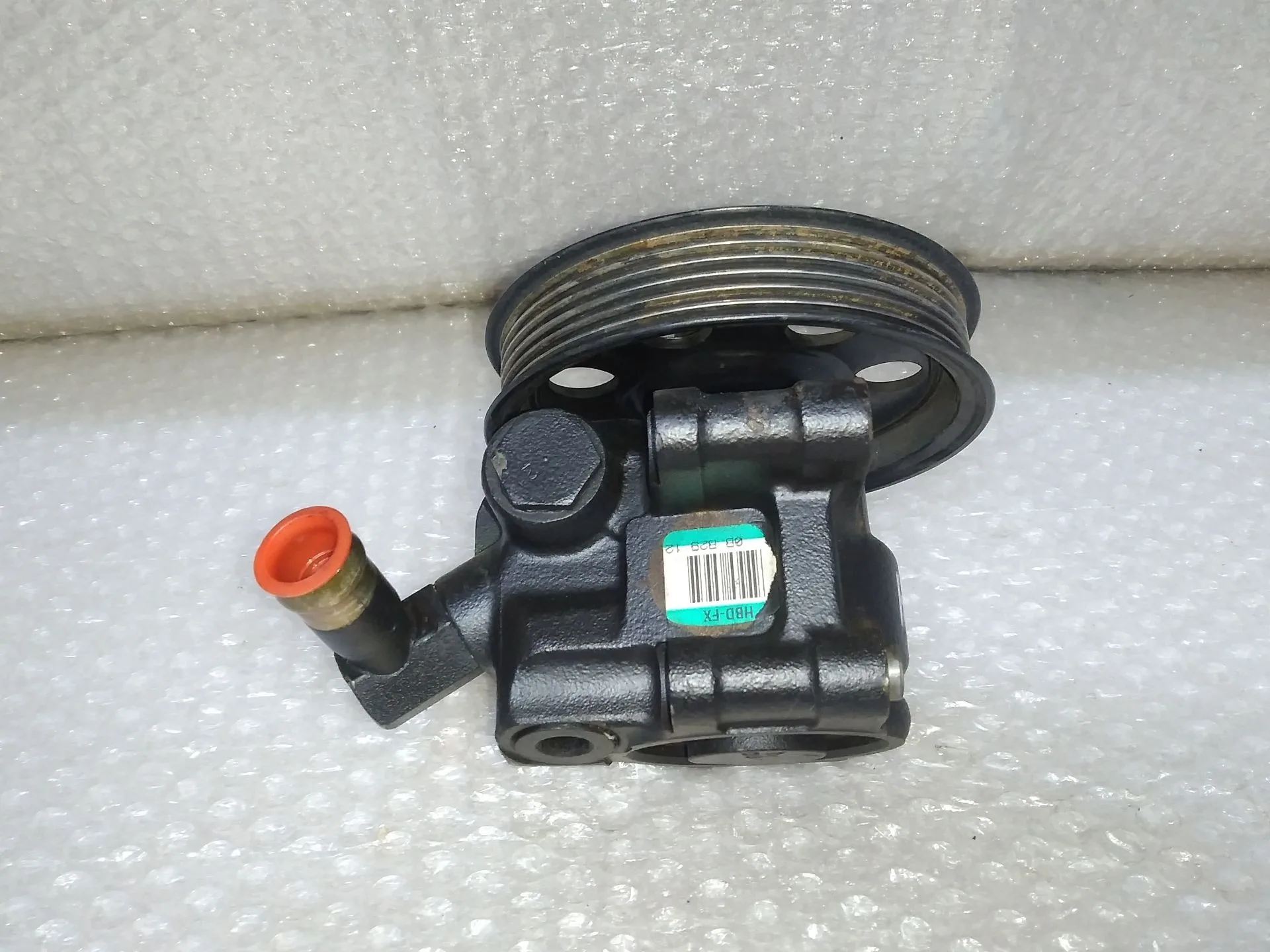 Bomba Direccion para Ford Focus Berlina (Cak)