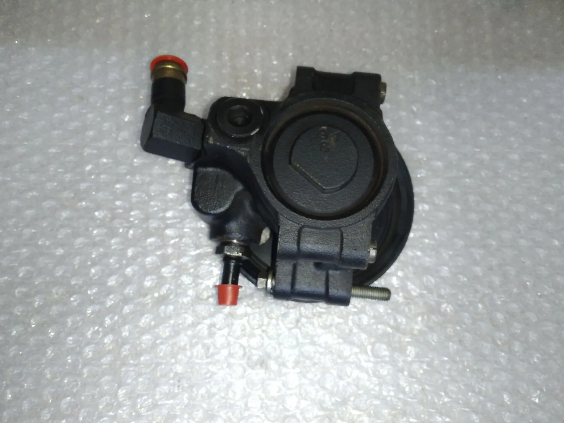 Bomba Direccion para Ford Focus Berlina (Cak)