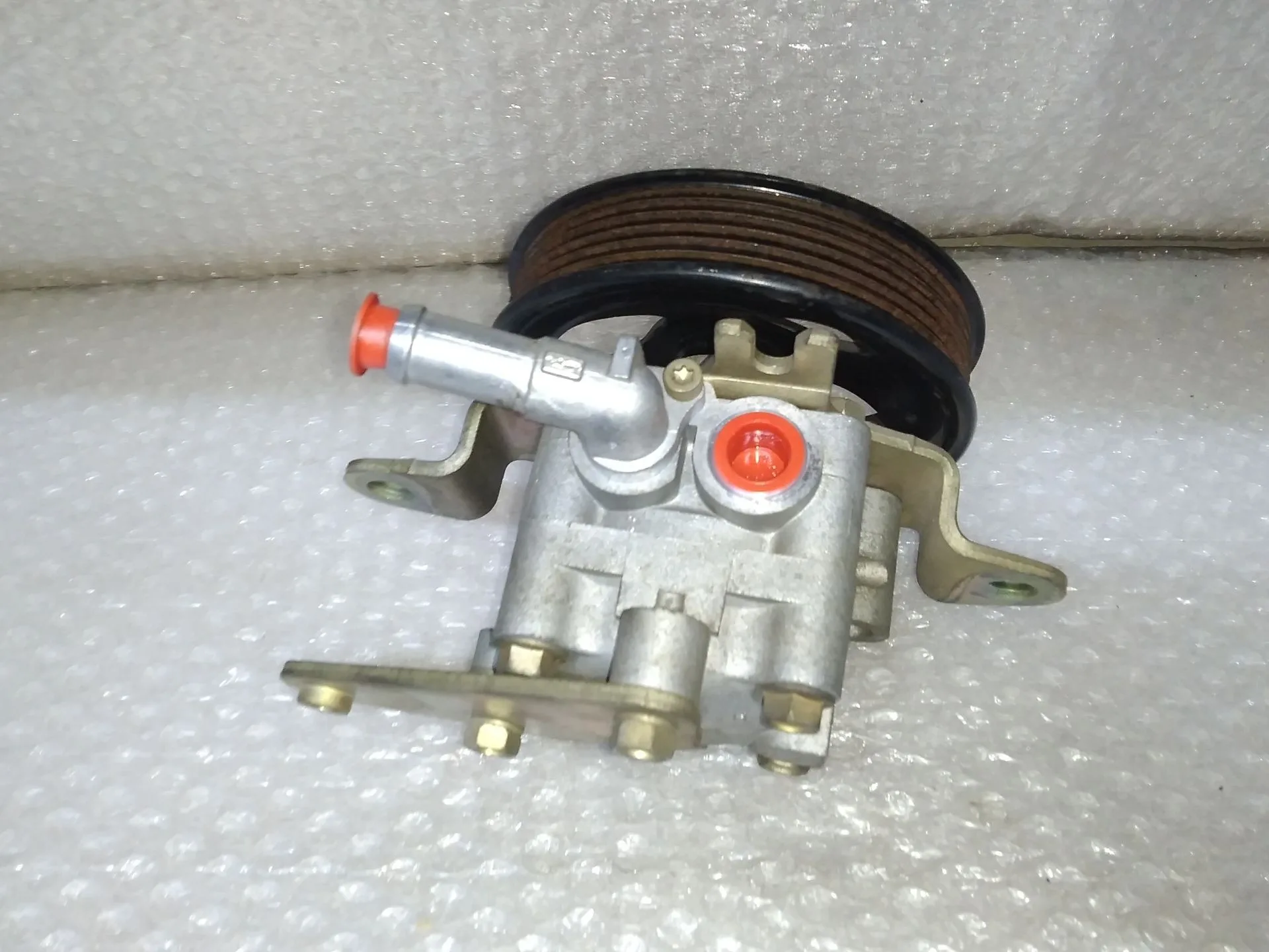 Bomba Direccion para Nissan X-Trail (T30)