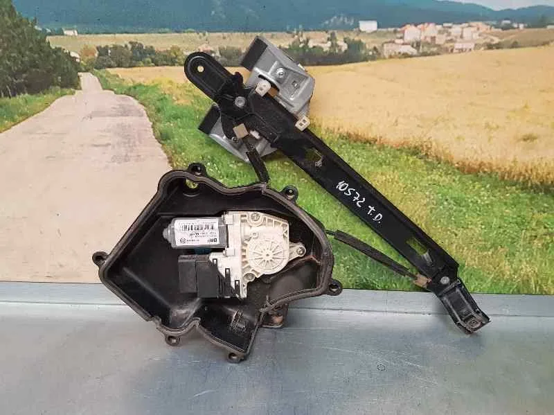 Elevalunas Trasero Derecho para Seat Leon (1P1)