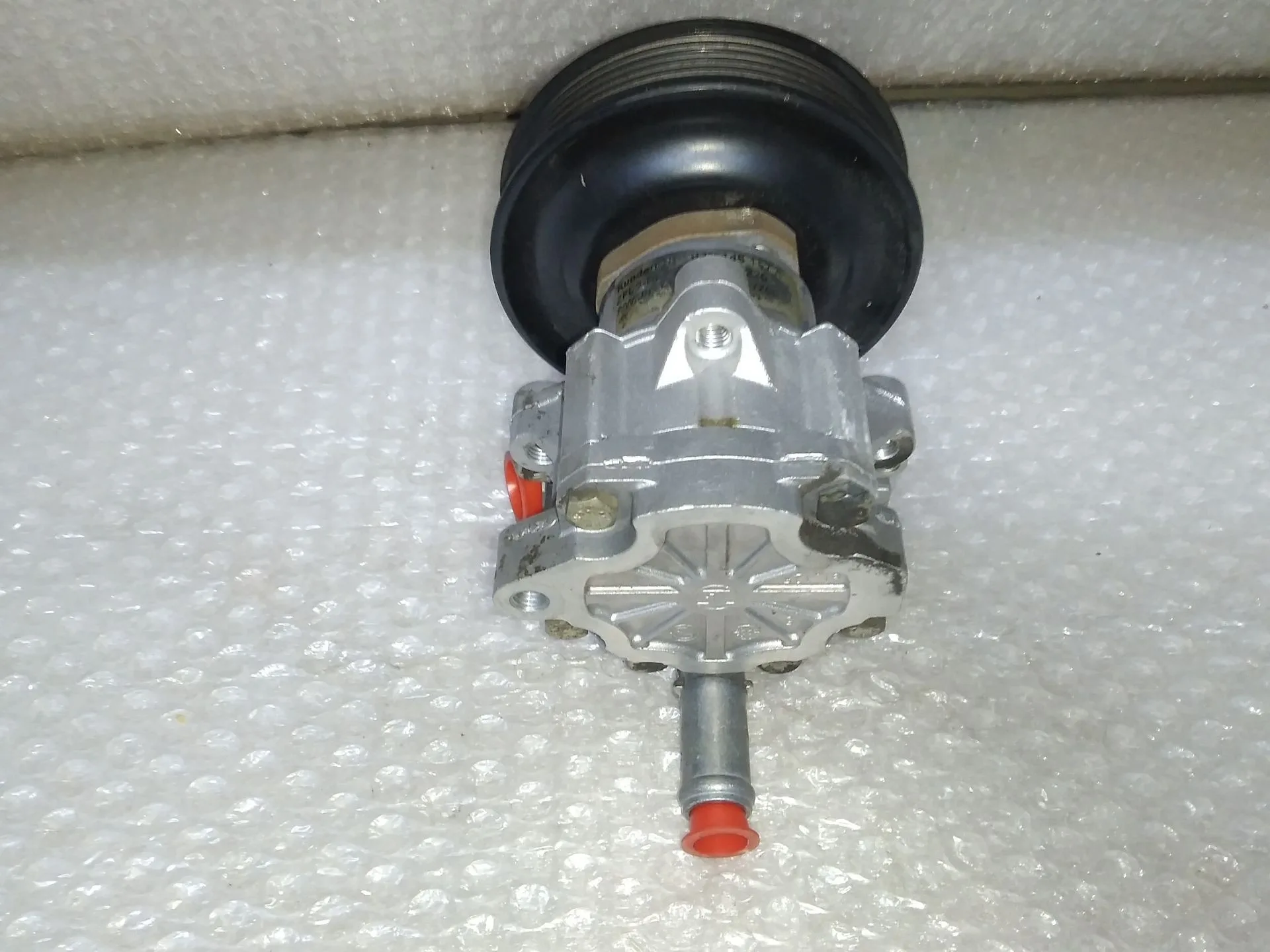Bomba Direccion para Volkswagen Polo Berlina (6N2)