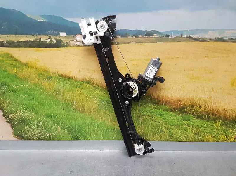 Elevalunas Delantero Derecho para Fiat Nuova 500 (150)