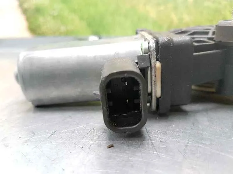 Elevalunas Delantero Derecho para Fiat Nuova 500 (150)