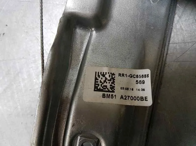 Elevalunas Trasero Derecho para Ford Focus Turn.