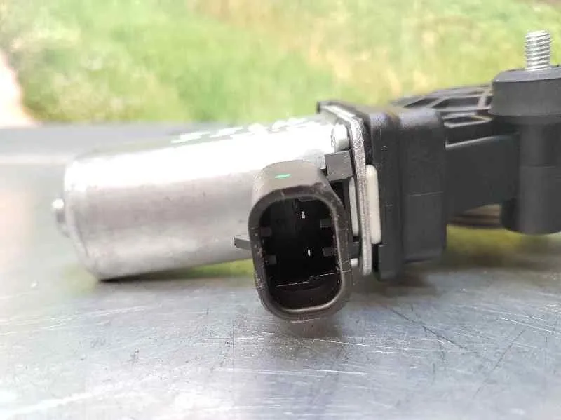 Elevalunas Delantero Derecho para Fiat Nuova 500 (150)