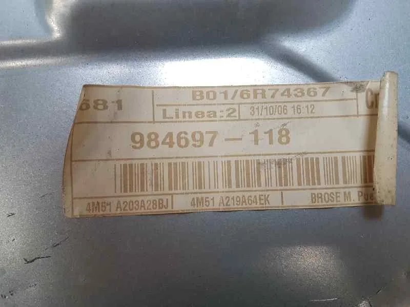 Elevalunas Delantero Derecho para Ford Focus Berlina (Cap)