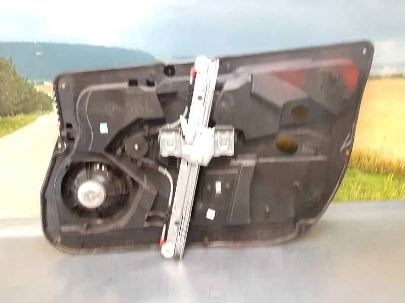 Elevalunas Delantero Izquierdo para Ford Fiesta (Ccn)