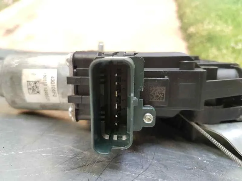 Elevalunas Delantero Izquierdo para Renault Megane Iv Berlina 5P