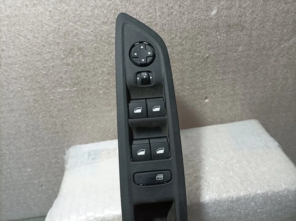 Mando Elevalunas Delantero Izquierdo para Citroën C4