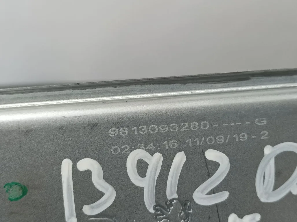 Elevalunas Delantero Izquierdo para Citroën C3