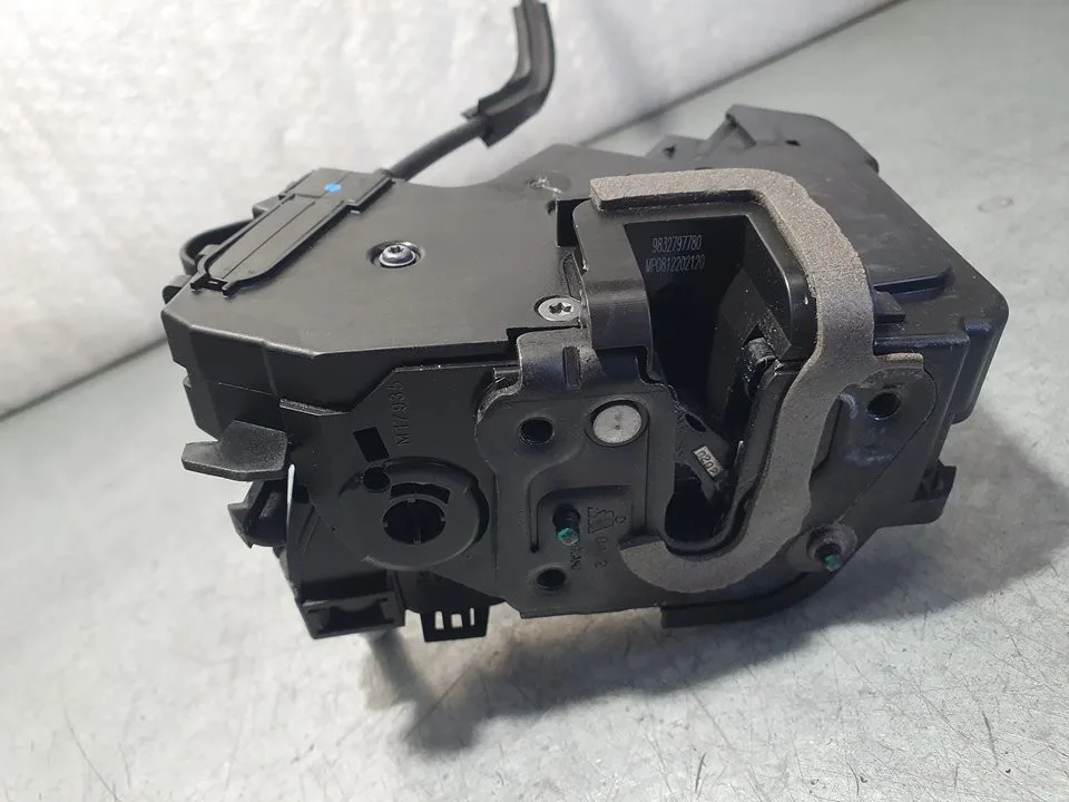 Cerradura Puerta Delantera Derecha para Citroën C4