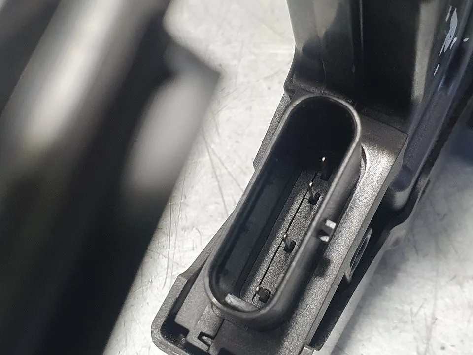 Cerradura Puerta Delantera Derecha para Citroën C4