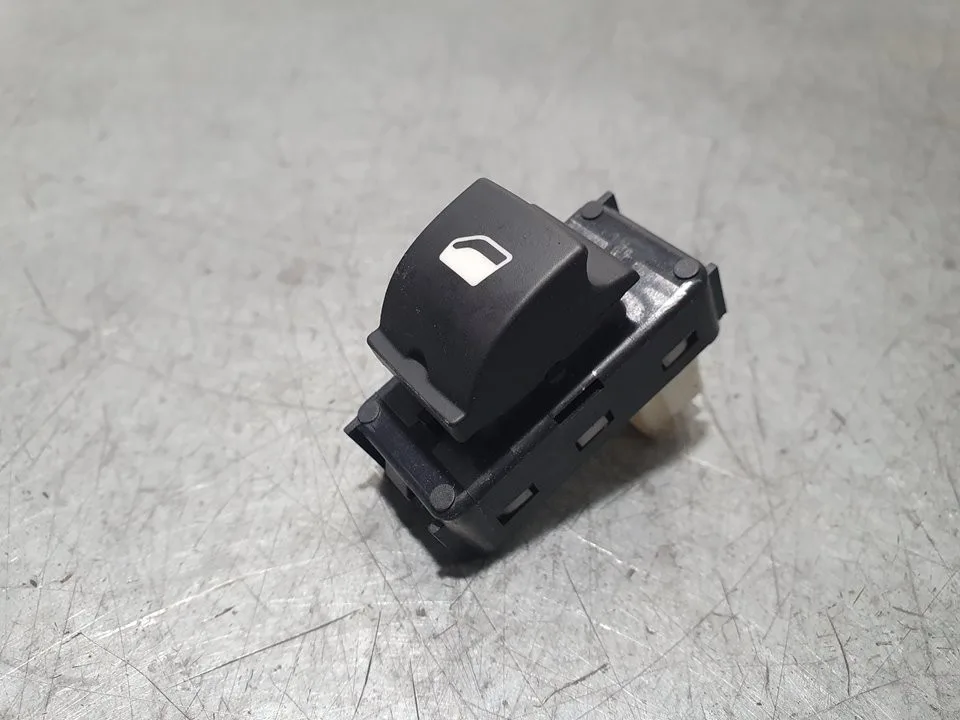 Mando Elevalunas Delantero Derecho para Citroën C4
