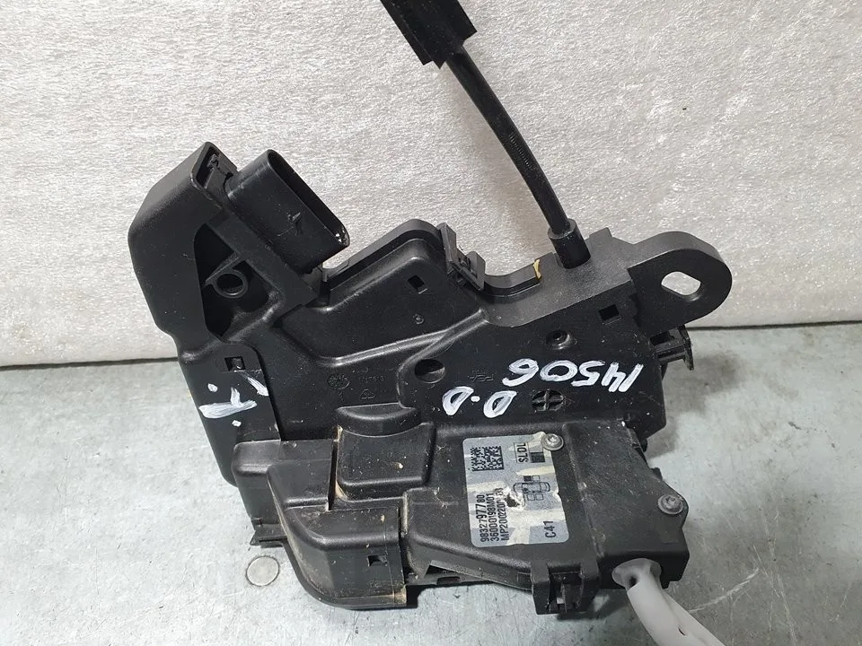 Cerradura Puerta Delantera Derecha para Citroën C4