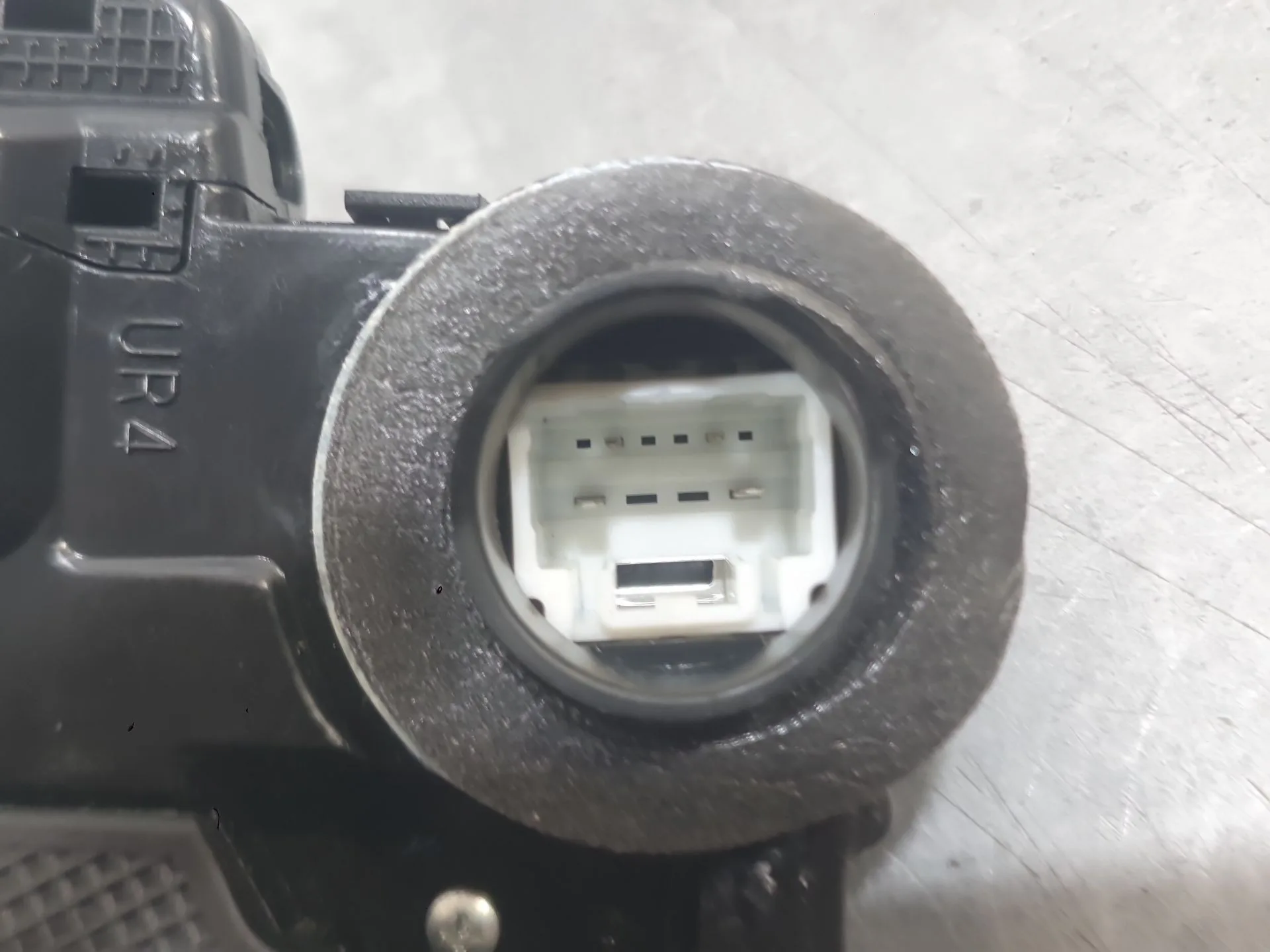 Cerradura Puerta Trasera Derecha para Toyota Avensis Touring Sports