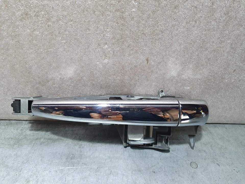 Maneta Exterior Delantera Derecha para Citroën Ds3