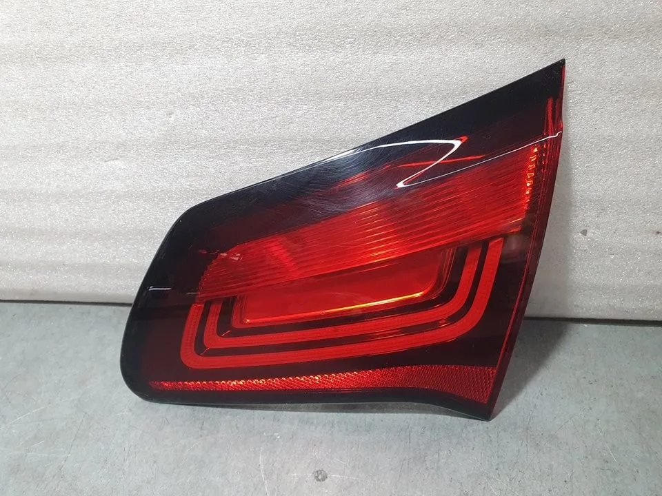 Piloto Trasero Derecho para Citroën C4 Lim.