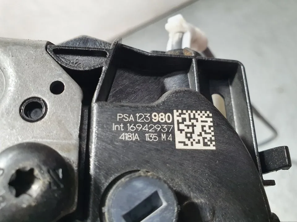 Cerradura Puerta Delantera Derecha para Citroën C3