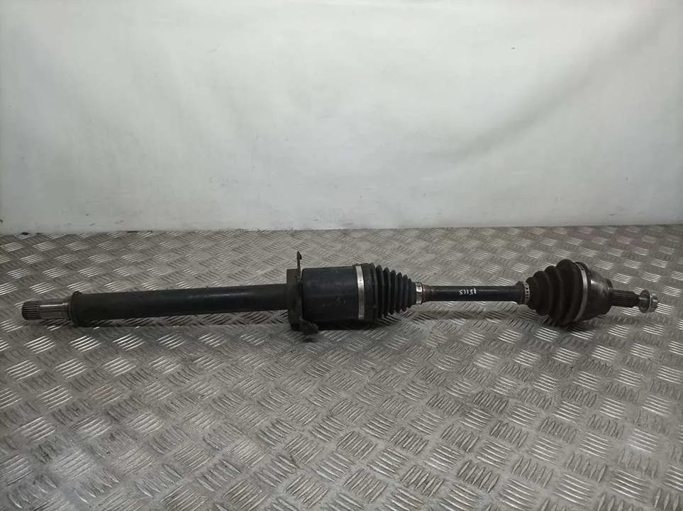 Transmision Delantera Derecha para Mercedes-Benz Clase B (W245)