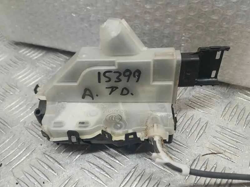Cerradura Puerta Trasera Derecha para Citroën C3