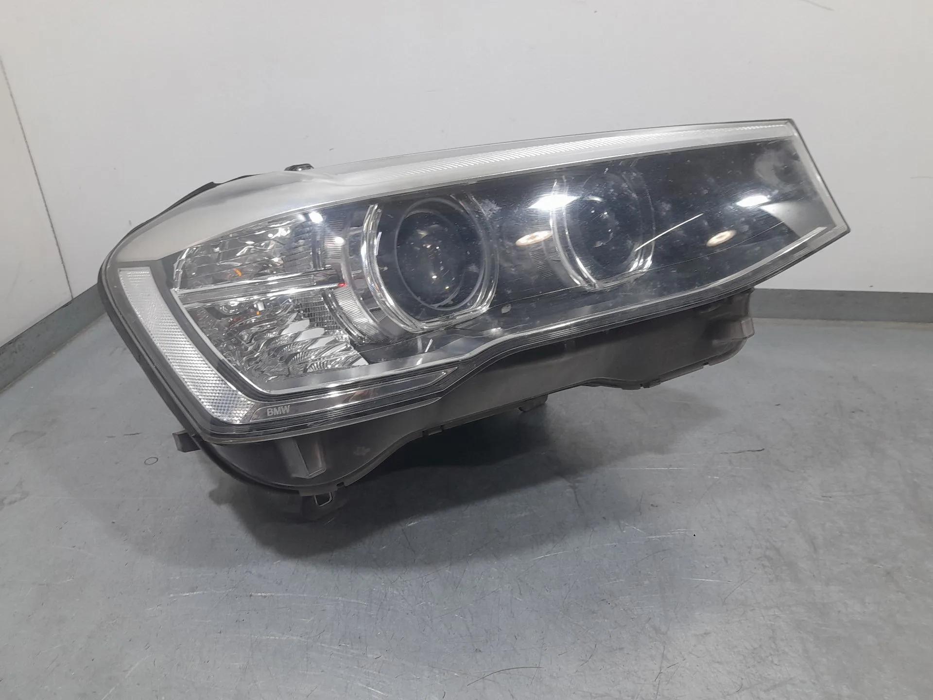 Faro Derecho para Bmw X4 (F26)