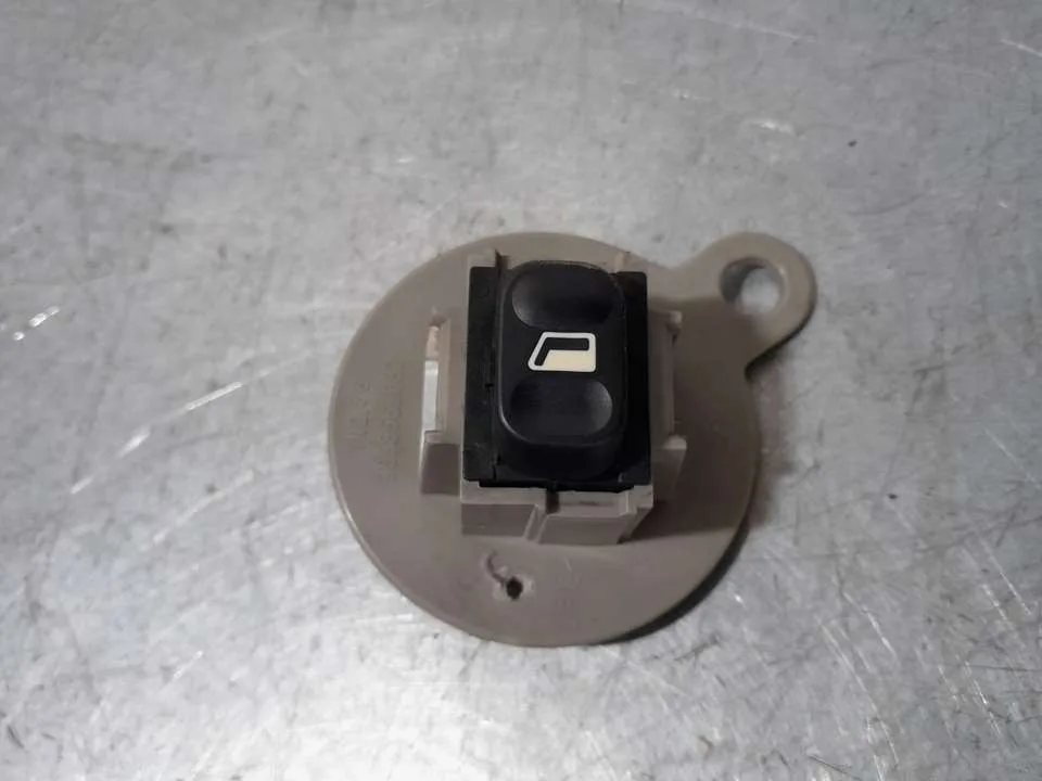 Mando Elevalunas Trasero Derecho para Citroën Xsara Picasso