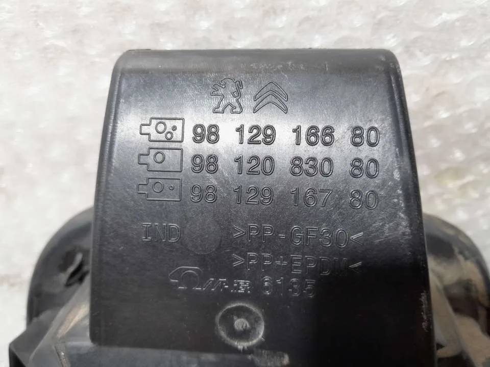 Tapa Exterior Combustible para Citroën C3
