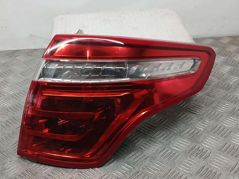 Piloto Trasero Derecho para Citroën C4 Picasso