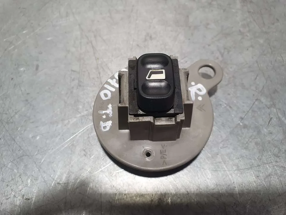 Mando Elevalunas Trasero Derecho para Citroën Xsara Picasso