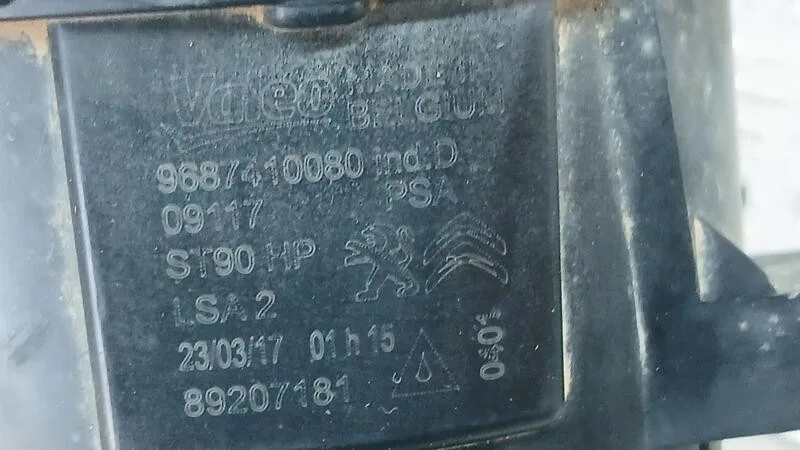 Faro Antiniebla Izquierdo para Citroën C-Elysee