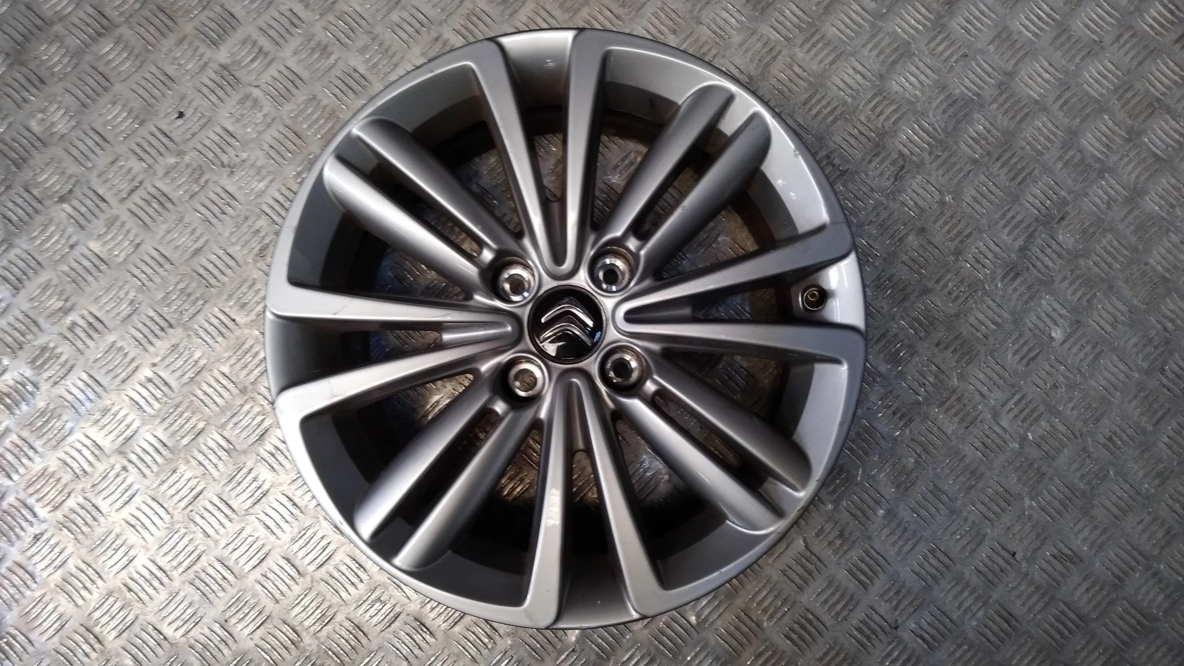 Llanta para Citroën C4 Berlina
