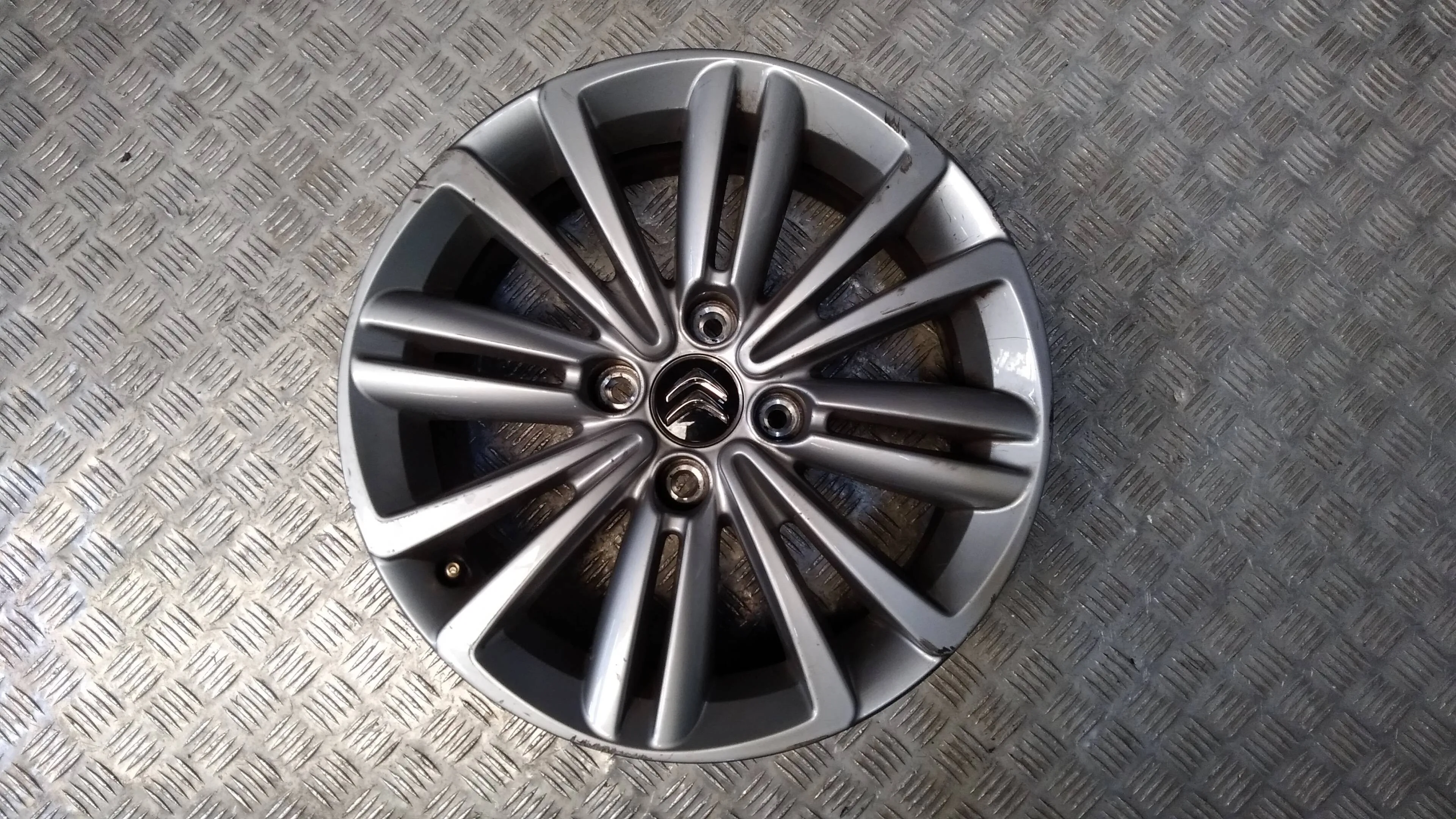 Llanta para Citroën C4 Berlina