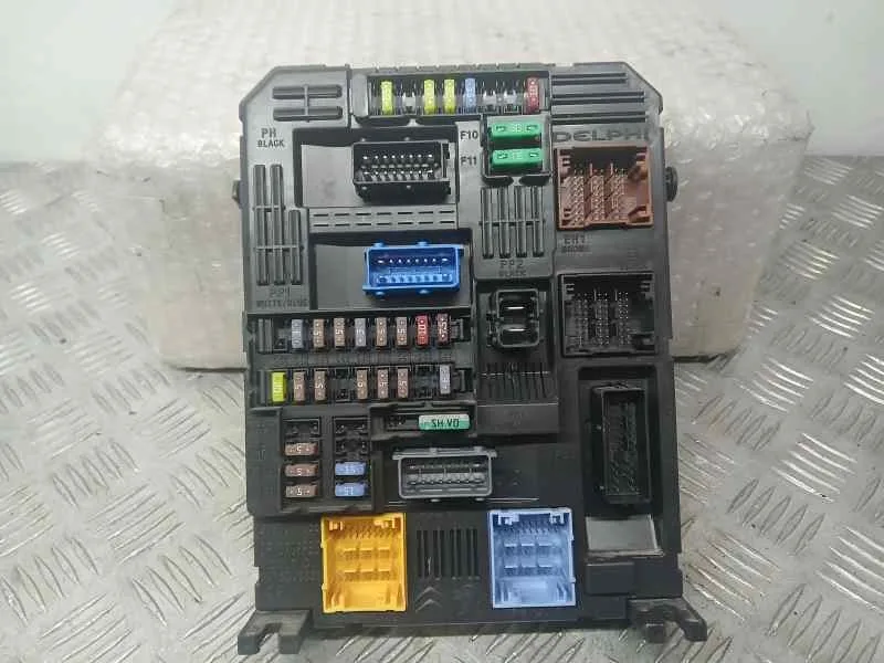 Caja Reles / Fusibles para Citroën C3