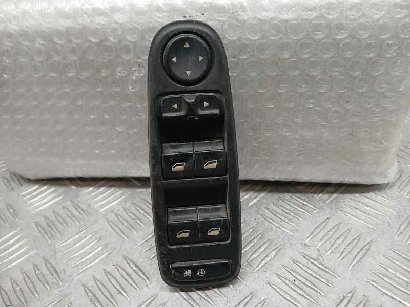 Mando Elevalunas Delantero Izquierdo para Citroën C4 Grand Picasso