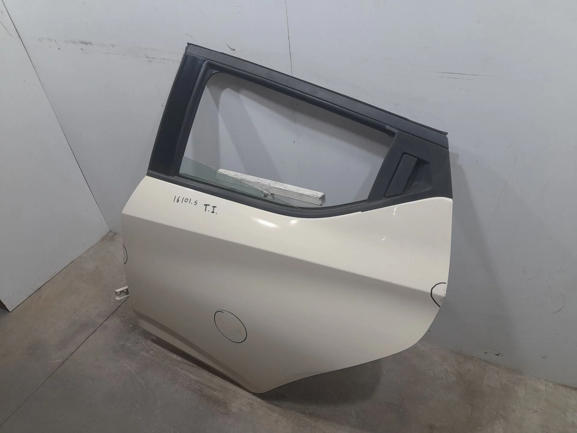 Puerta Trasera Izquierda para Nissan Micra V (K14)