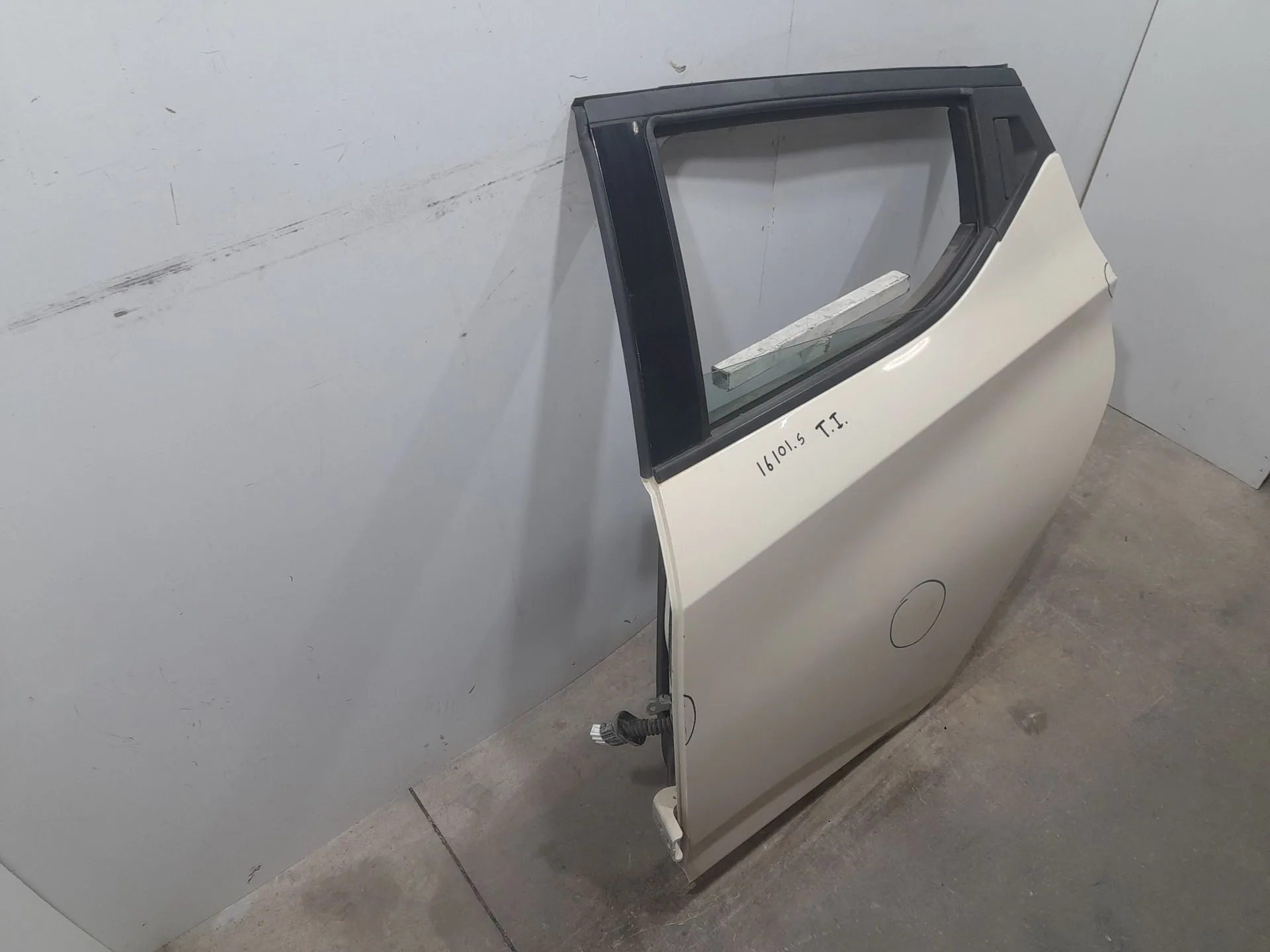 Puerta Trasera Izquierda para Nissan Micra V (K14)