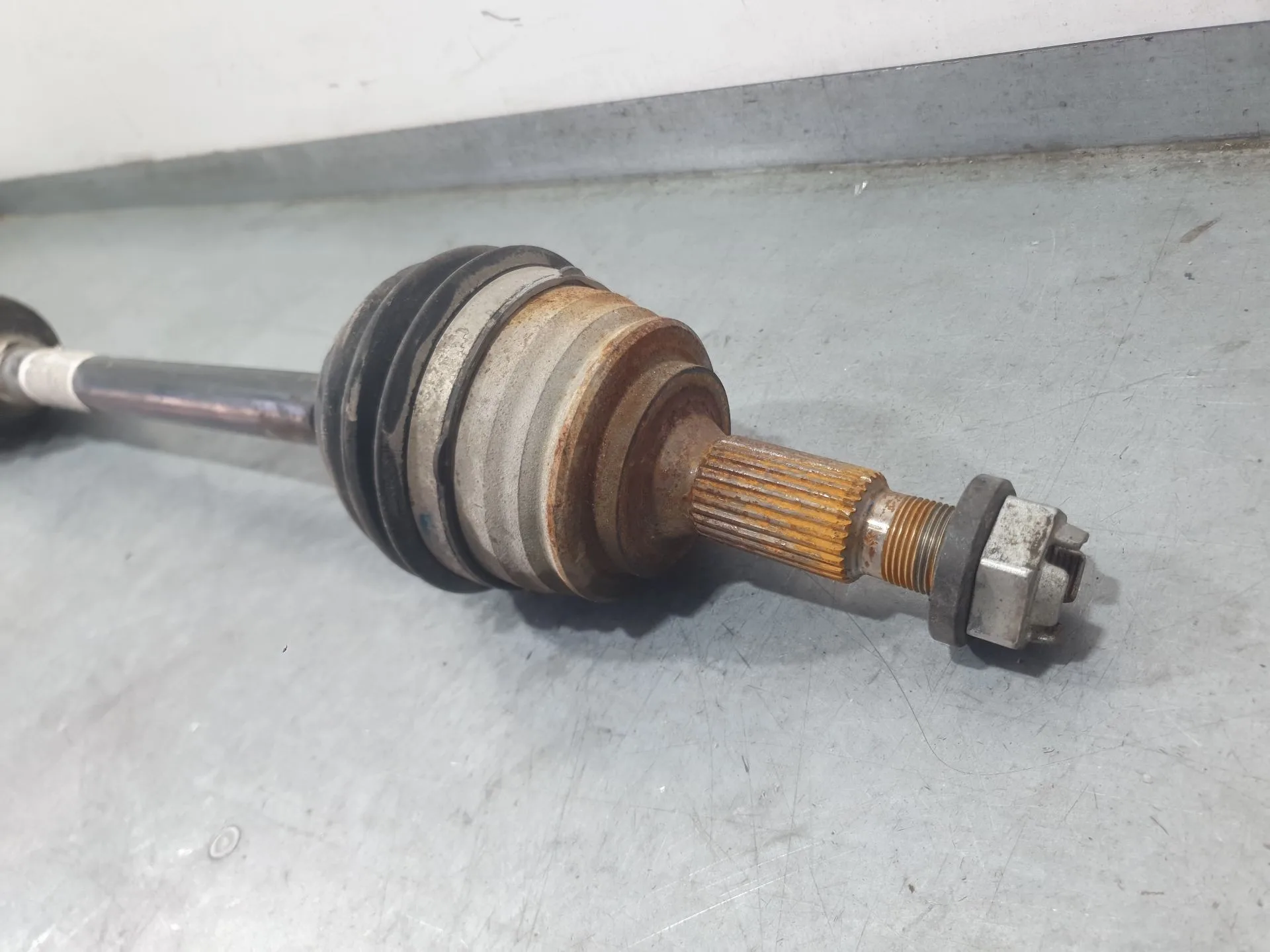 Transmision Delantera Derecha para Peugeot 3008