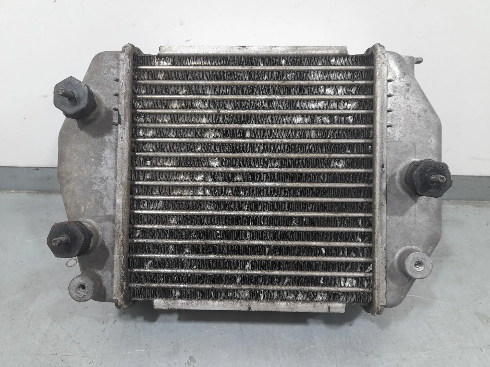 Intercooler para Mazda 6 Berlina (Gg)