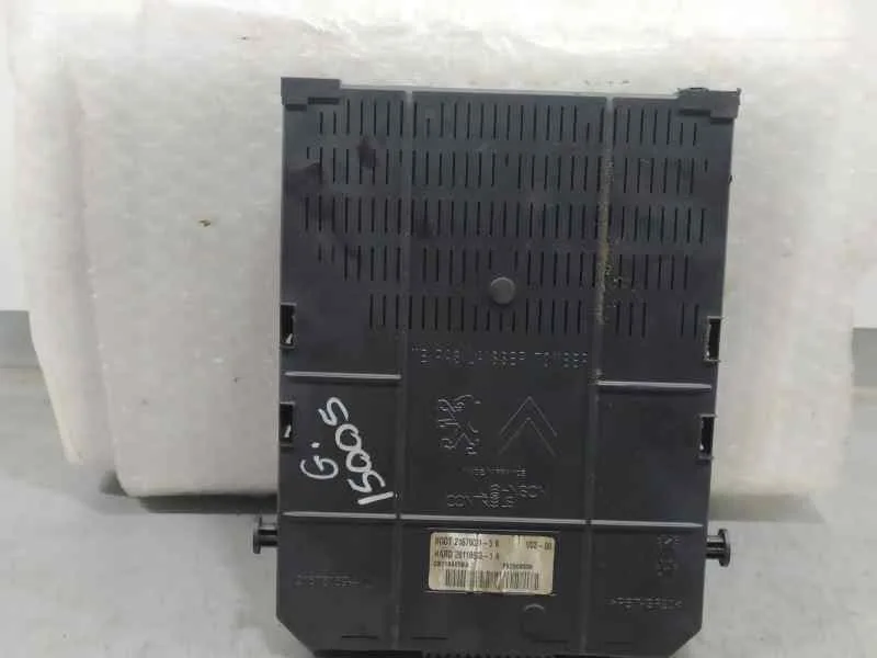 Caja Reles / Fusibles para Citroën C5 Berlina