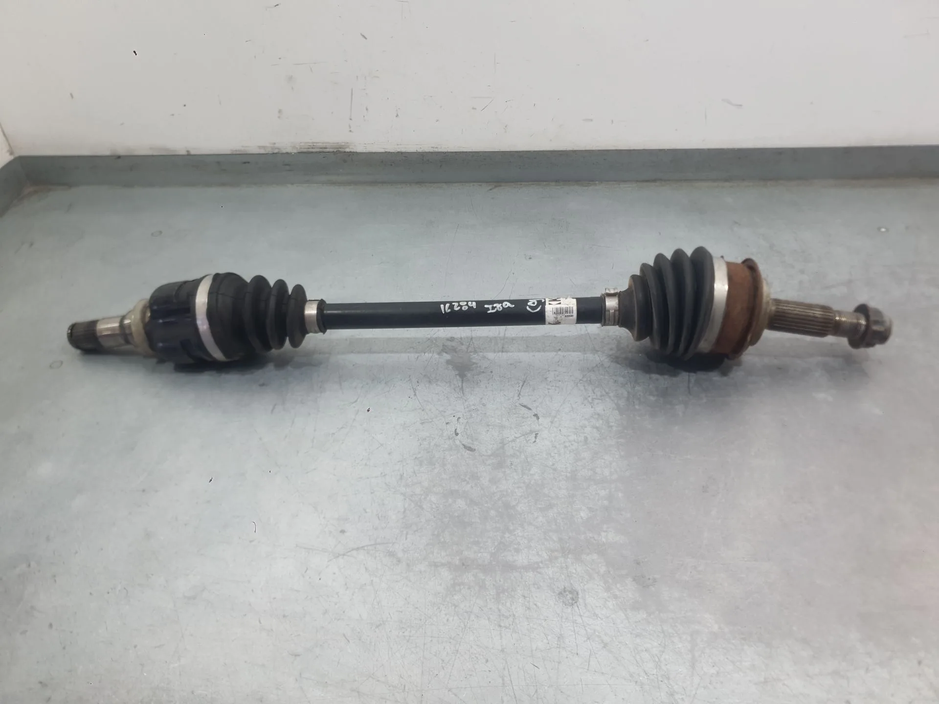 Transmision Delantera Izquierda para Toyota Yaris