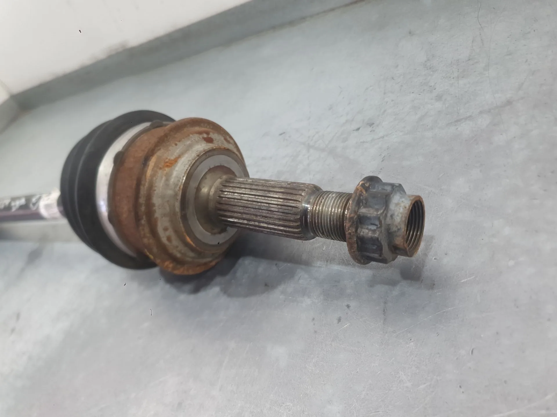 Transmision Delantera Izquierda para Toyota Yaris