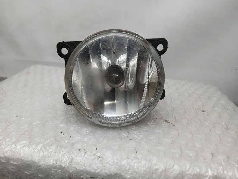 Faro Antiniebla Derecho para Citroën C3 Picasso