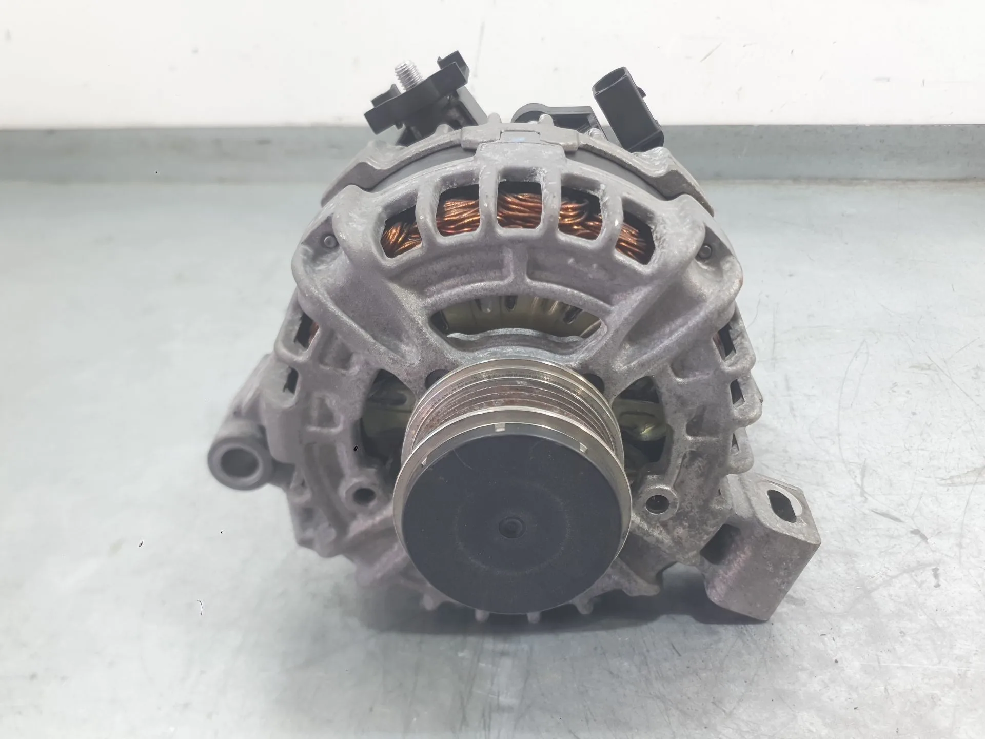 Alternador para Volvo V40 Hatchback (525)