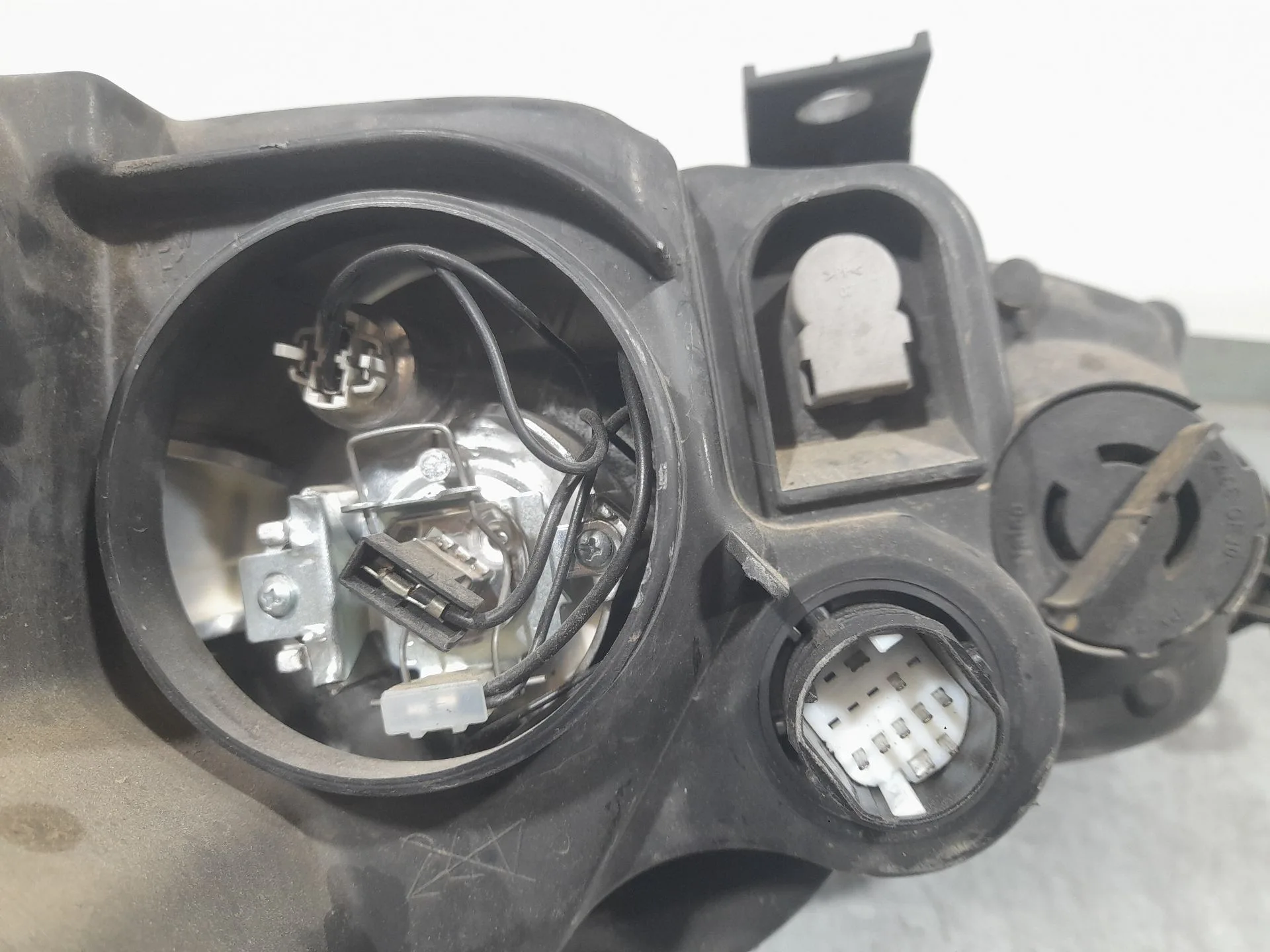 Faro Izquierdo para Alfa Romeo 147 (937_)