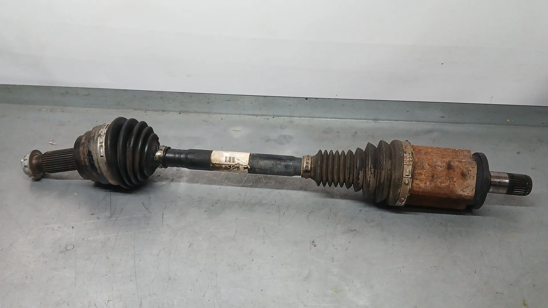 Transmision Delantera Izquierda para Bmw X5 (F15)