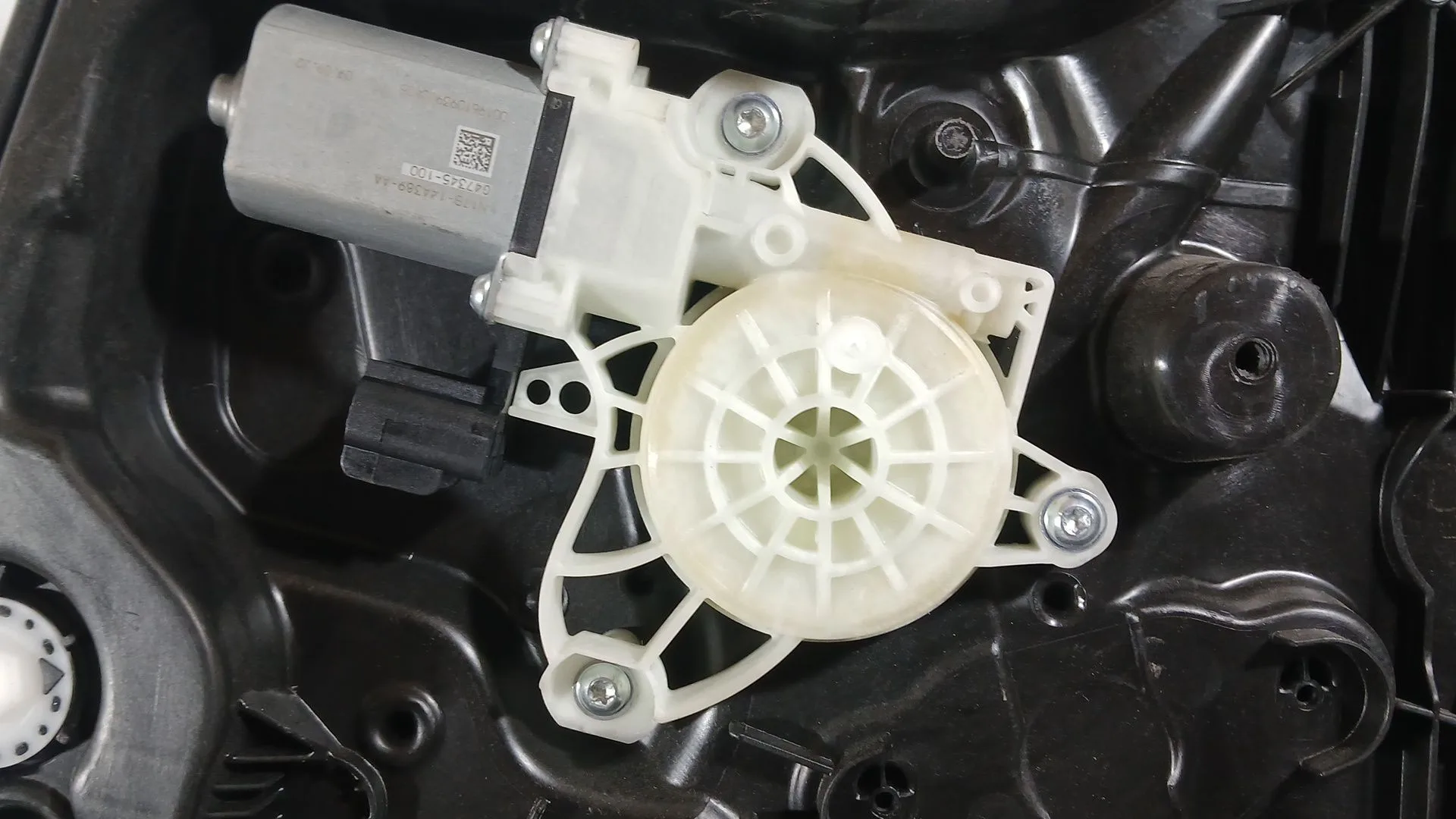 Elevalunas Trasero Derecho para Ford Fiesta Vii (Hj, Hf)