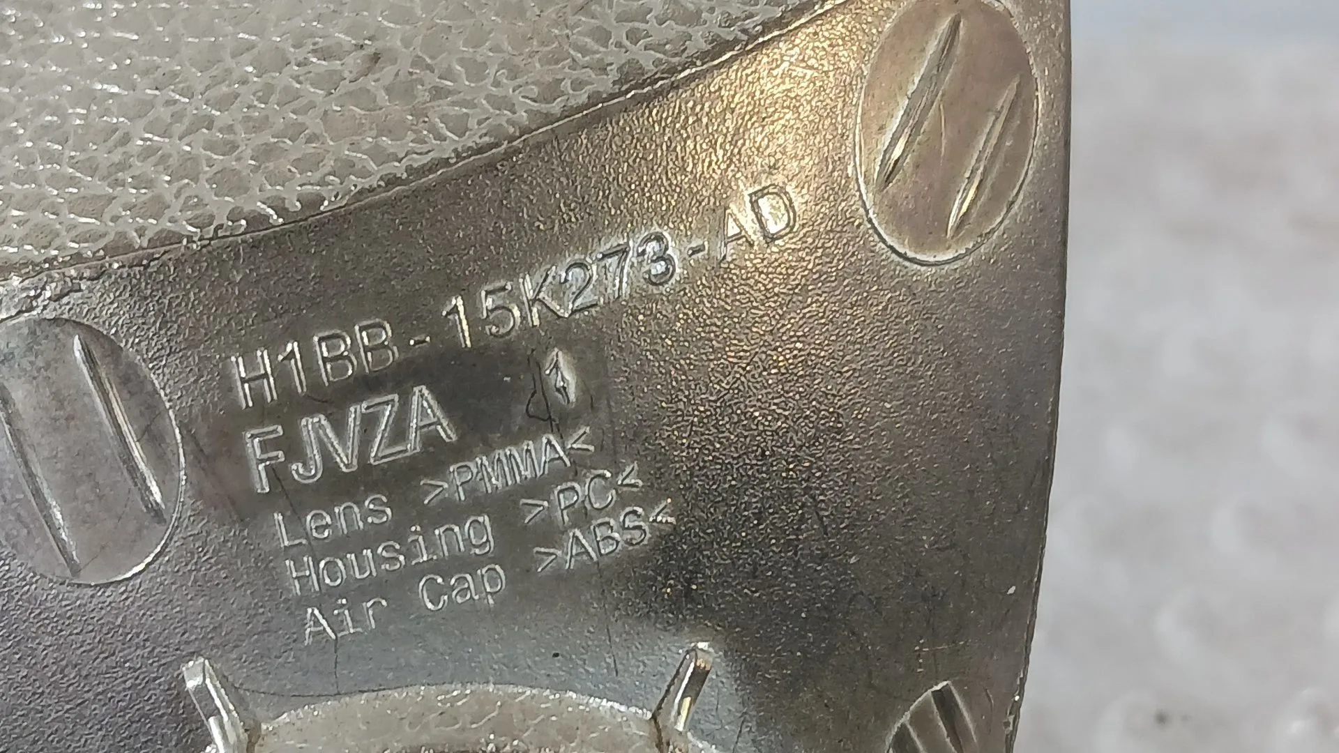 Piloto Trasero Izquierdo Paragolpes para Ford Fiesta Vii (Hj, Hf)